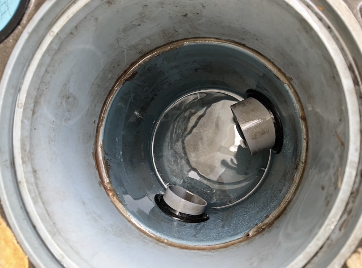 排水管洗浄後の確認作業