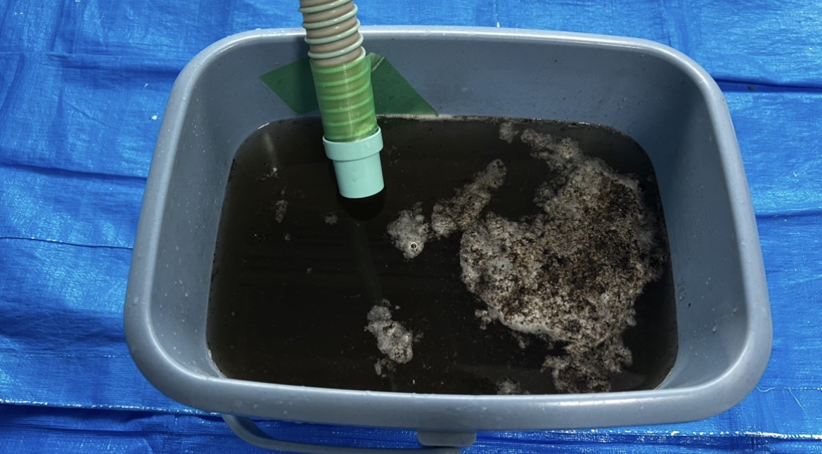 富士通ノクリアX洗浄後の汚水