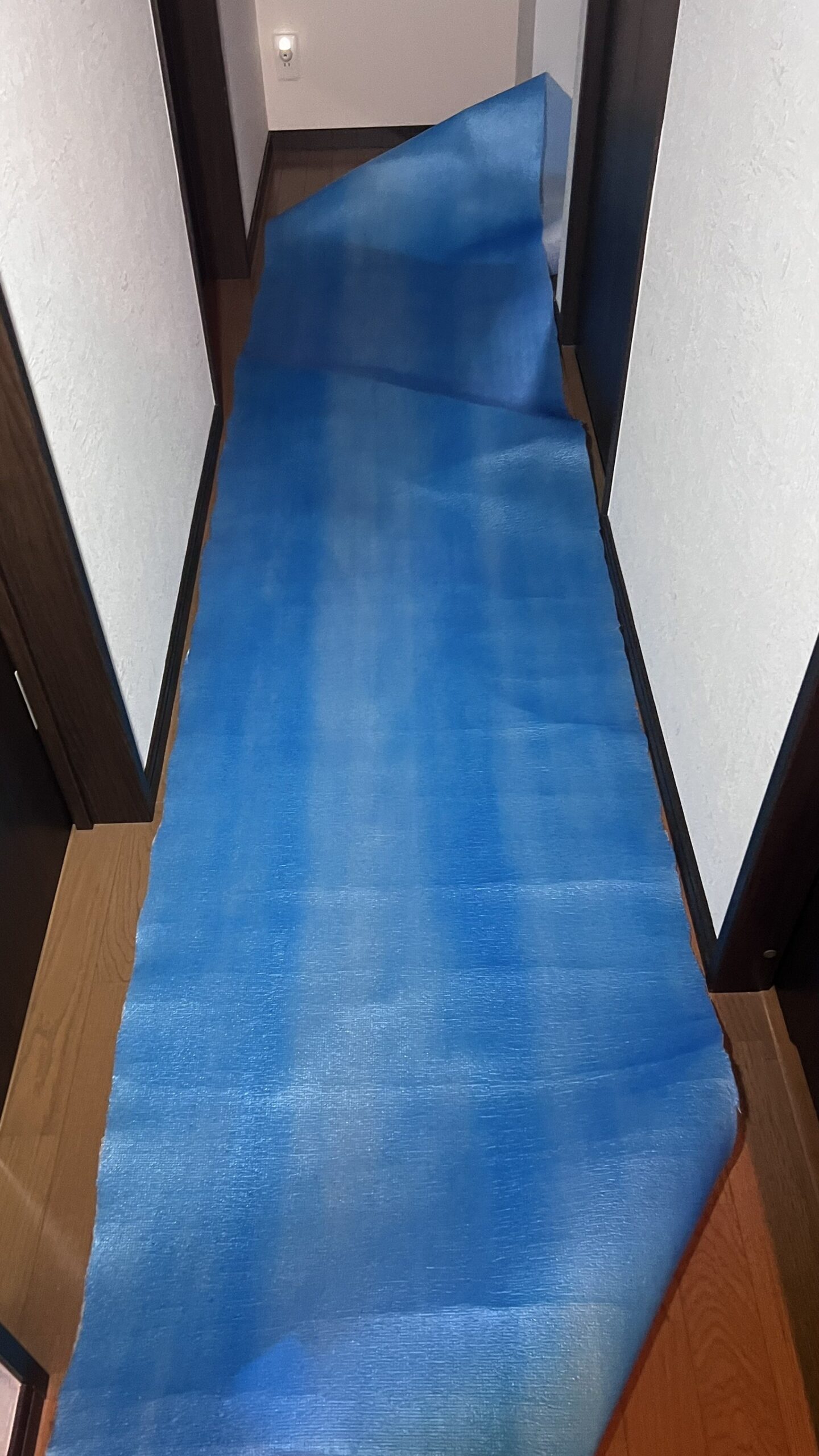 排水口まわりの洗浄作業